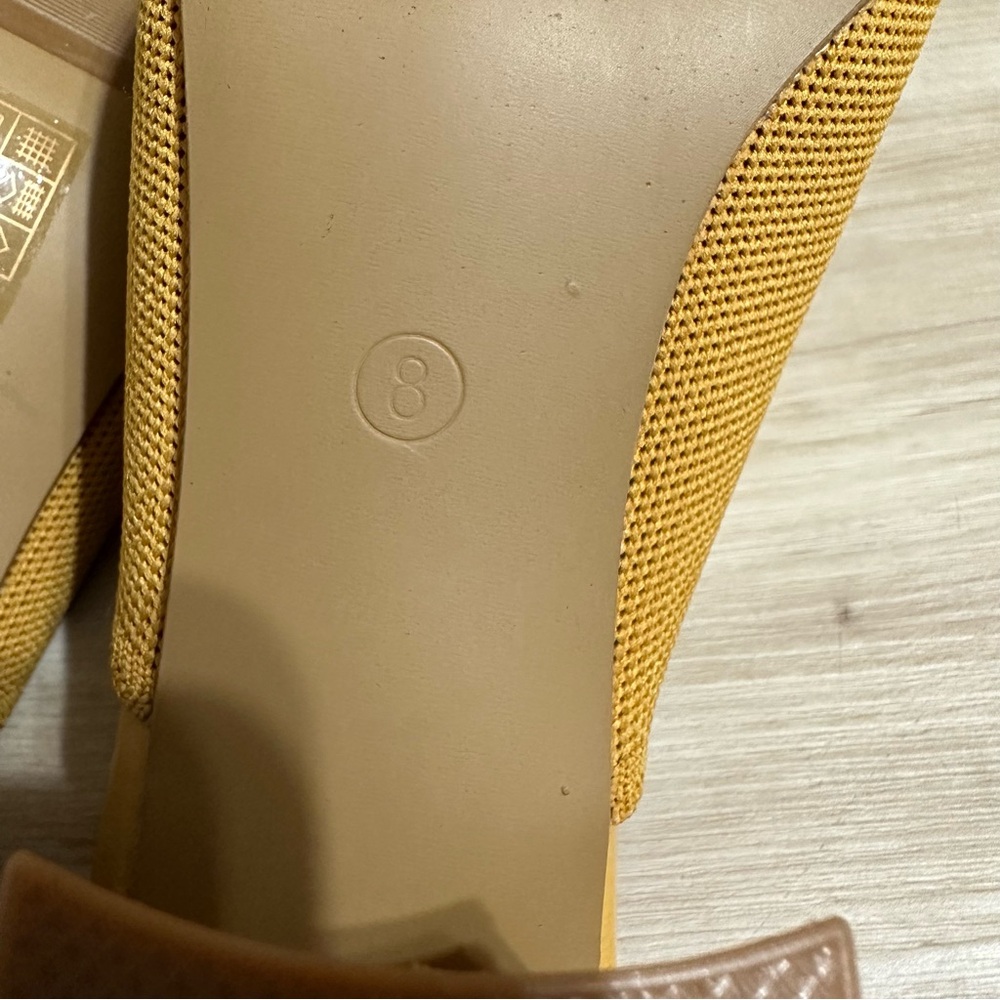 Newbella Mousse‎ Fit Pointed Toe Heels Size 8 - Picture 8 of 8